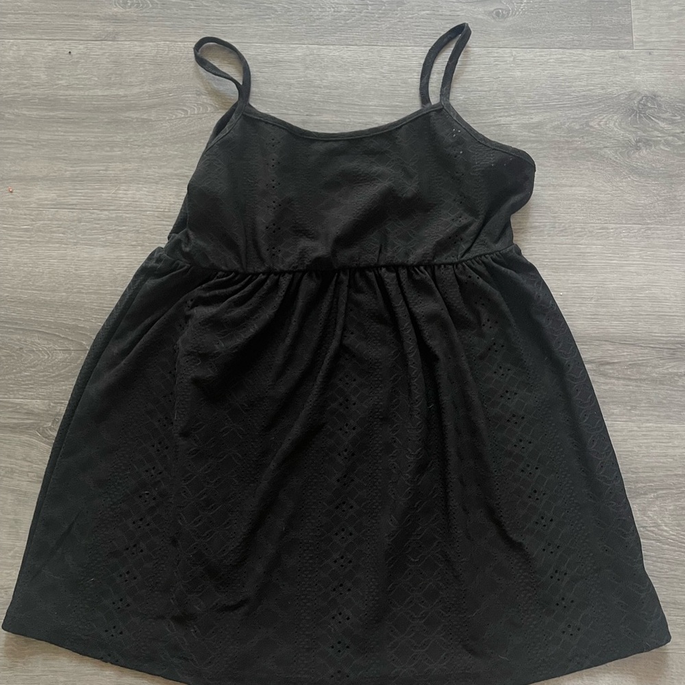 Elegant Black Tank-top